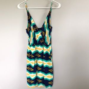 Women’s blue print spaghetti strap v-neck mini dress